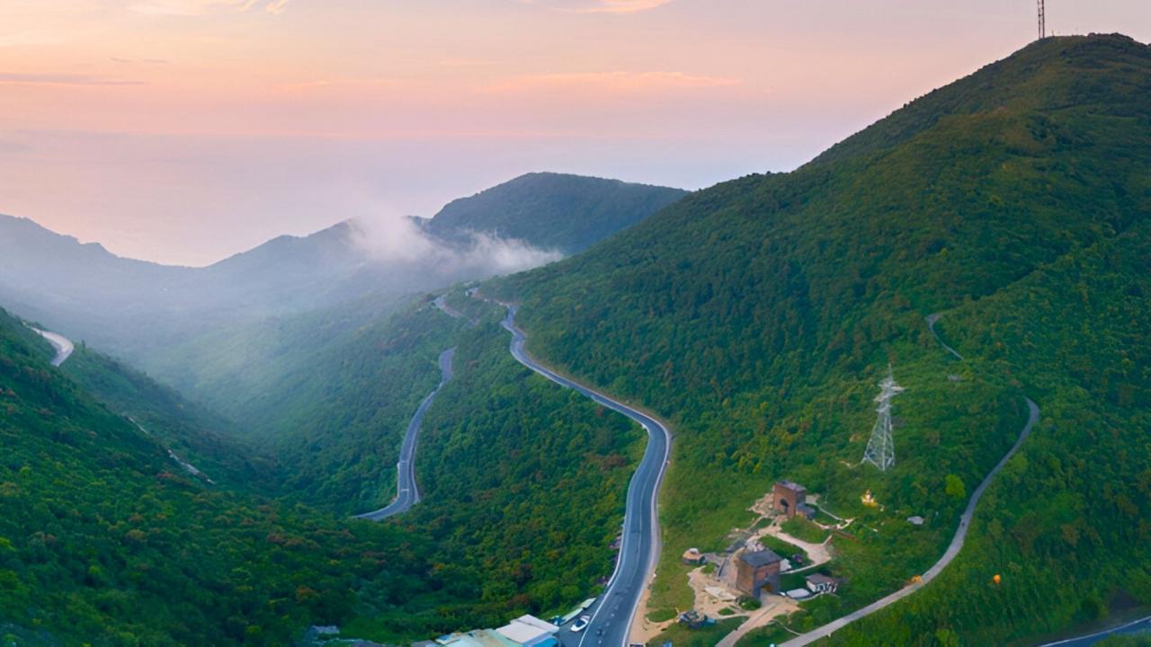 Day 3 Panoramic View Of Hai Van Pass