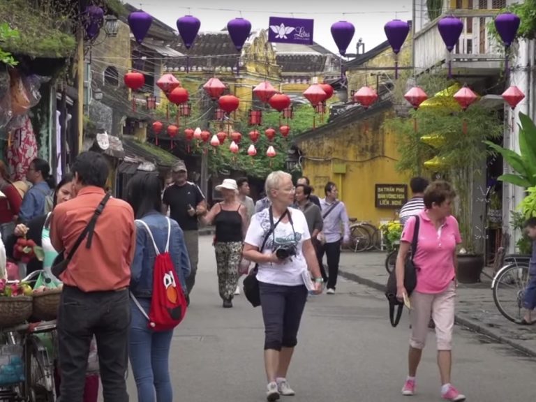 Hoi An leisure walking tour